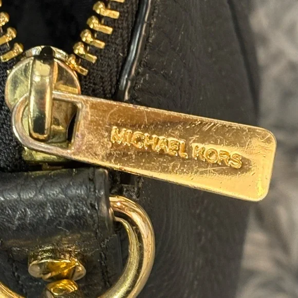 Michael Kors Black Pebbled Leather Shoulder Bag Removable Strap MK Logo - Picture 5 of 11